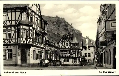 Ak Bacharach am Rhein, Marktplatz, Fachwerkhäuser