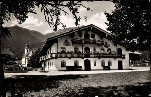 Ak Schleching in Oberbayern, Haus, Kirche, Berge