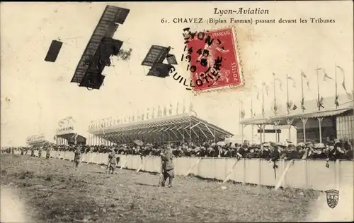 Ak Lyon Aviation, Chavez vorbei an den Tribünen, Farman-Doppeldecker