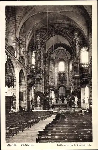 Ak Vannes Essonne, Intérieur de la Cathédrale