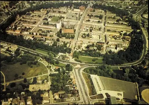 Ak Neubrandenburg in Mecklenburg, Stadtkern, Fliegeraufnahme