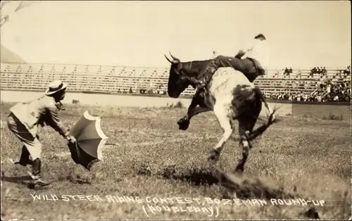 Foto Ak Wild Steer Riding Contest, Bozeman Round Up