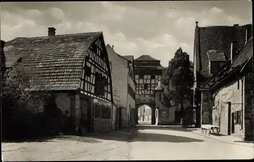 Foto Ak Maulbronn im Schwarzwald, Straßenpartie, Tor, Fachwerkhaus