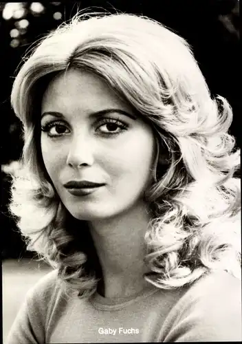 Ak Schauspielerin Gaby Fuchs, Portrait