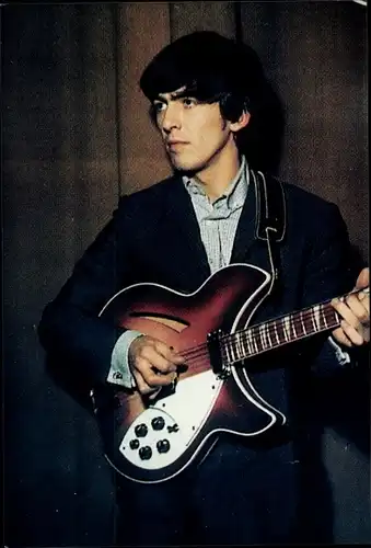 Foto Sänger George Harrison, Beatles, Gitarre