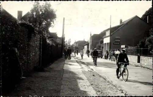 Ak Charmes Aisne, Rue Pierre Timbaud