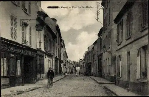 Ak Charlie sur Marne Aisne, Rue Emile Morlot, Hotel