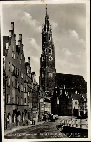 Ak Landshut in Niederbayern, Giebelhäuser, Altstadt, St. Martins-Kirche