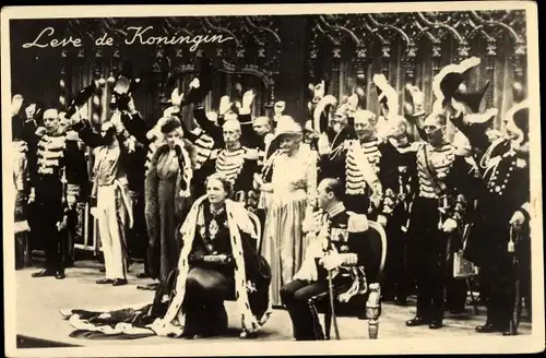 Ak Königin Juliana, Prinz Bernhard, Amsterdam, Neue Kirche, Huldigung 1948