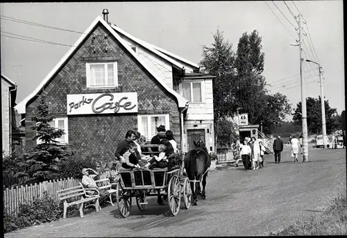 Foto Hinterrod Eisfeld in Thüringen, Park-Cafe, Kremserfahrt, Kutsche