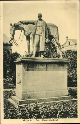 Ak Grimma in Sachsen, Blick auf das Husarendenkmal