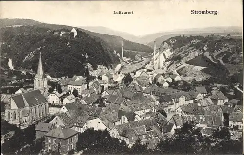 Ak Stromberg im Hunsrück, Gesamtansicht, Kirche