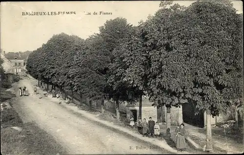 Ak Fismes Marne, Rue de Fismes