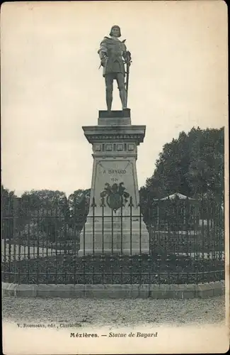 Ak Mézières Ardennes, Statue von Bayard