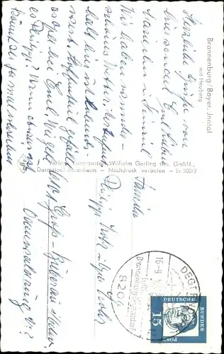 Ak Brannenburg in Oberbayern, Teilansicht, Kirche Heuberg