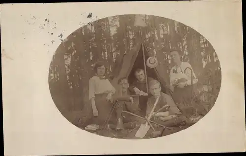 Foto Ak Groß Köris im Kreis Dahme Spreewald, Gruppenbild, Zelt