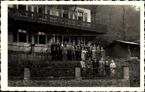 Foto Lößnitz Radebeul Sachsen, Betriebsausflug zum Lößnitzgrund, heute Bilz Kurhotel