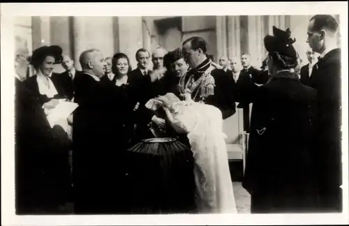 Ak Taufe von Prinzessin Marijke der Niederlande in Utrecht 1947, Domkirche, Prinz Bernhard