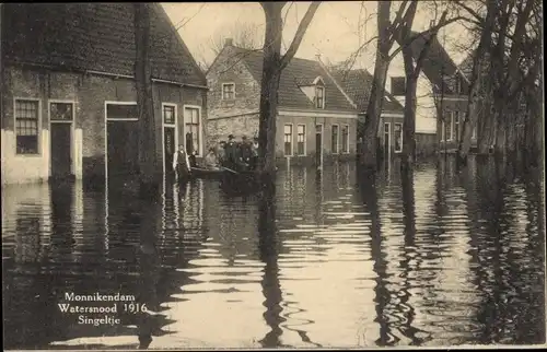 Ak Monnikendam Waterland Nordholland Niederlande, überschwemmte Straßen, 1916, Singeltje