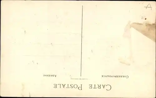 Ak Diksmuide Dixmude Westflandern, zerstörtes Haus, 1. Weltkrieg 1914, transpercee par un gros obus