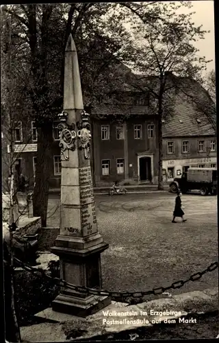 Ak Wolkenstein im Erzgebirge, Postmeilensäule auf dem Markt