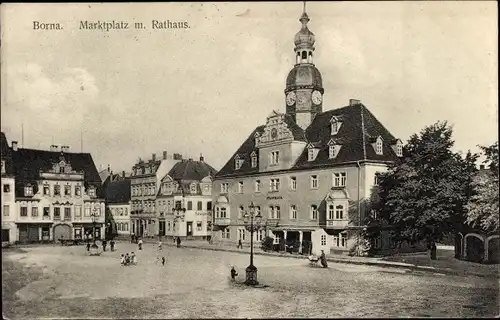 Ak Borna in Sachsen, Marktplatz, Rathaus, Passanten, Turm, Turmuhr