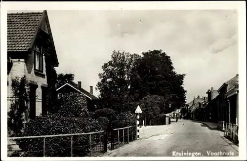 Ak Kruiningen Zeeland, Voorhoute, Straßenzug