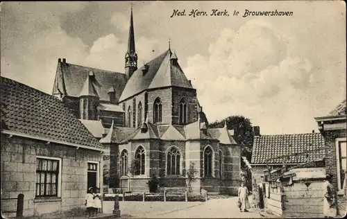 Ak Brouwershaven Zeeland, Ned. Herv. Kerk