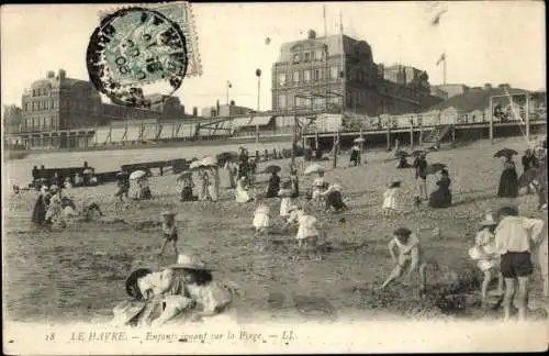 Ak Le Havre Seine Maritime, Strand, spielende Kinder