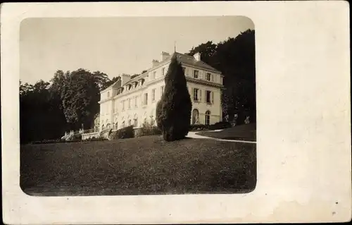 Foto Ak Rampillon Seine et Marne, Le Chateau