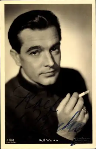 Ak Schauspieler Rolf Wanka, Portrait mit Zigarette, Autogramm