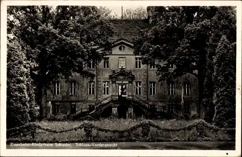Ak Schieder Schwalenberg in Lippe, Eisenbahn-Kinderheim, Schloss