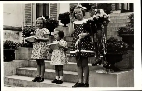 Ak Soestdijk Utrecht, Prinzessinnen Beatrix, Irene, Margriet, Zonnedag 1946