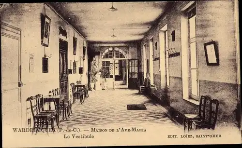 Ak Wardrecques Pas de Calais, Maison de l’Ave-Maria, Vestibül