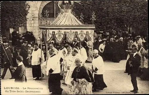 Ak Lourdes Hautes Pyrénées, Die Prozession des Allerheiligsten