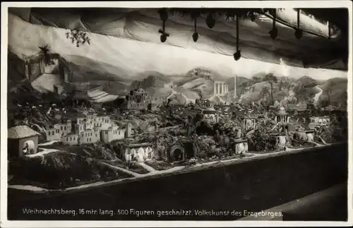 Ak Schneeberg im Erzgebirge, Weihnachtsberg, 500 Figuren geschnitzt, Volkskunst