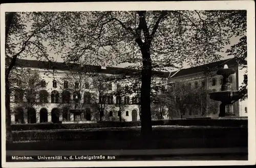 Ak München, Universität von der Ludwigstraße aus