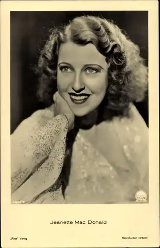 Ak Schauspielerin Jeanette Mac Donald, Portrait
