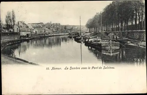 Ak Namur Wallonien, La Sambre mit der Pont de Salzines, Flusspartie, Boote, Brücke