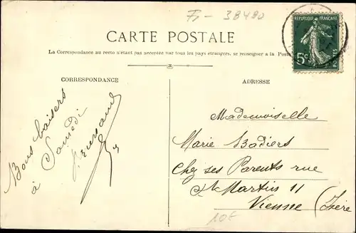 Ak Aoste Isère, La Place