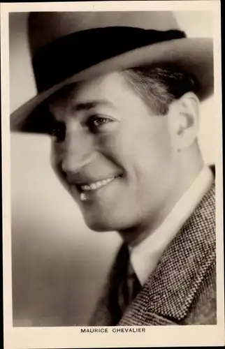 Ak Schauspieler Maurice Chevalier, Portrait