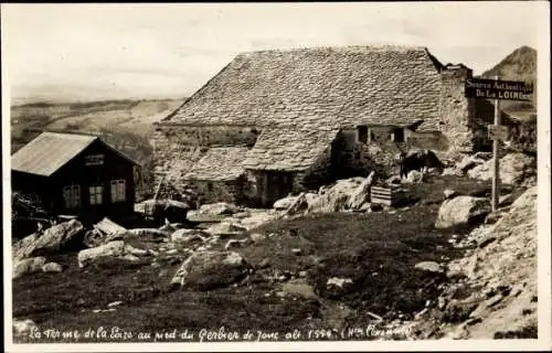 Ak Le Gerbier des Joncs Ardeche, La Ferme de la Loire, Berghütte