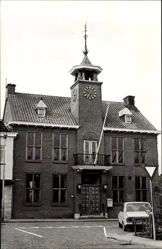 Ak Krabbendijke Zeeland, Rathaus, Auto