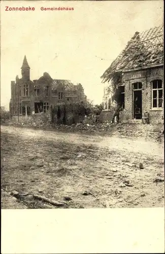 Ak Zonnebeke Westflandern, Zerstörtes Gemeindehaus