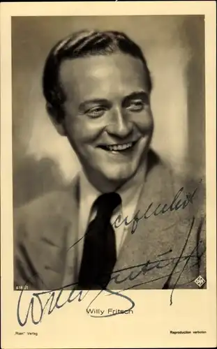 Ak Schauspieler Willy Fritsch, Portrait im Anzug, Ross Verlag 6181 1, Autogramm