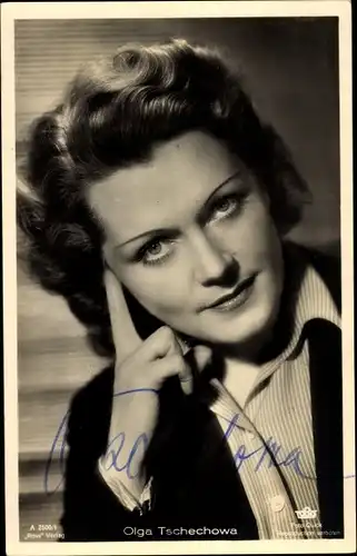 Ak Schauspielerin Olga Tschechowa, Portrait, Ross Verlag A 2500 1, Autogramm