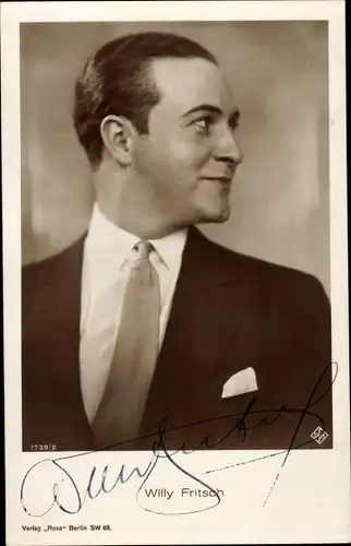 Ak Schauspieler Willy Fritsch, Portrait im Anzug, Ufa Film, Ross Verlag 1739 2, Autogramm