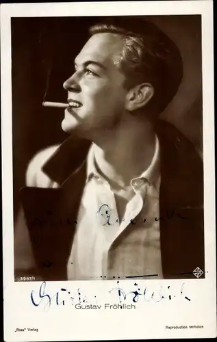 Ak Schauspieler Gustav Fröhlich, Portrait mit Zigarette, Autogramm
