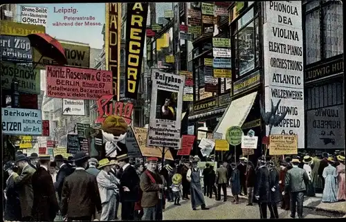 Ak Leipzig in Sachsen, Petersstraße während der Messe, Plakate, Polyphon