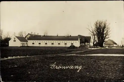 Foto Ak Grönwang Dänemark ?, Bauernhof
